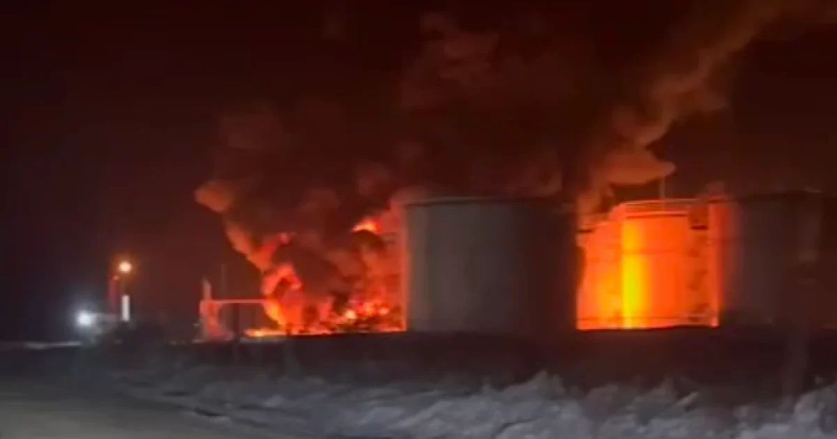 Атака на НПЗ в России, скриншот с видео Атака на НПЗ в России, скриншот с видео