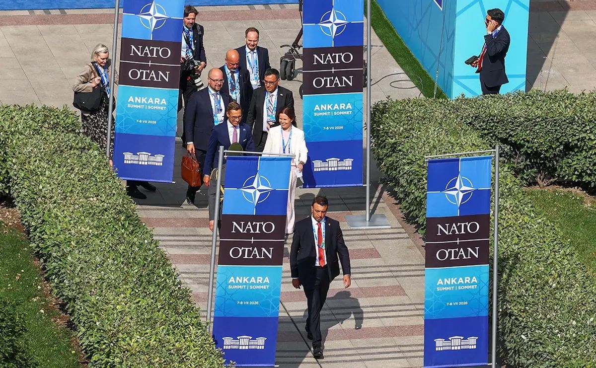 Саміт НАТО Саміт НАТО