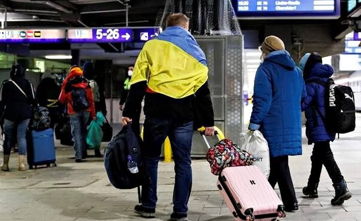 В Чехии упрекают украинских беженцев, которые ездят в Украину - называют это наглым отдыхом