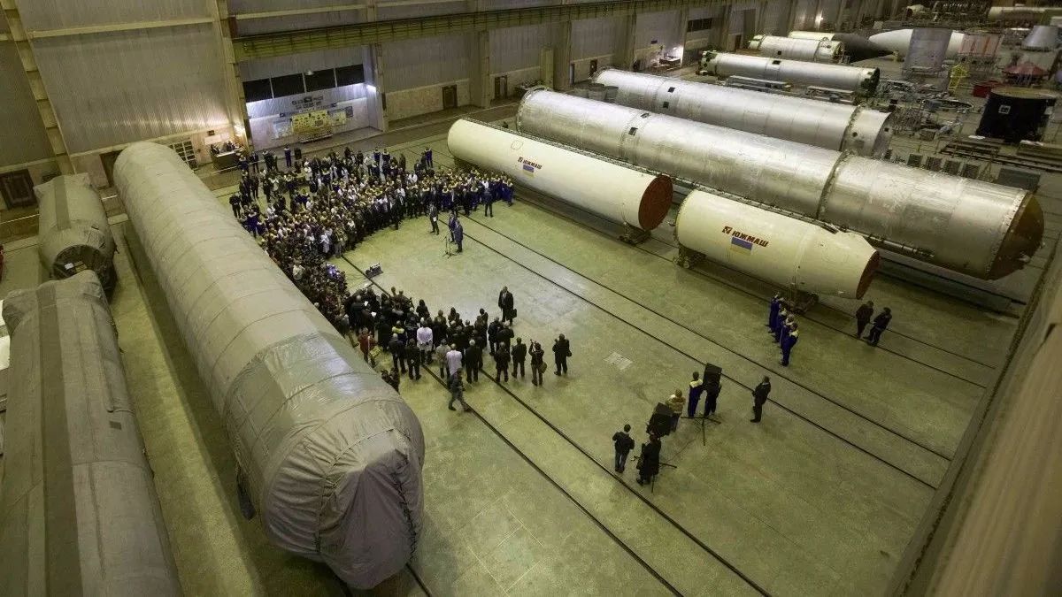 Кабмін погодив реорганізацію Південмашу та ще чотирьох космічних підприємств