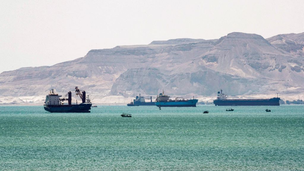 танкер, пожар, море