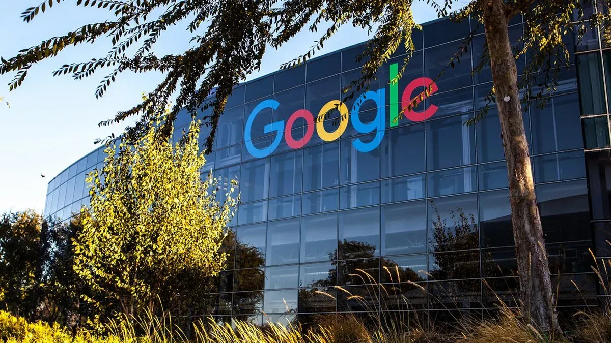 Єврокомісія оштрафувала Google на 890 мільйонів євро