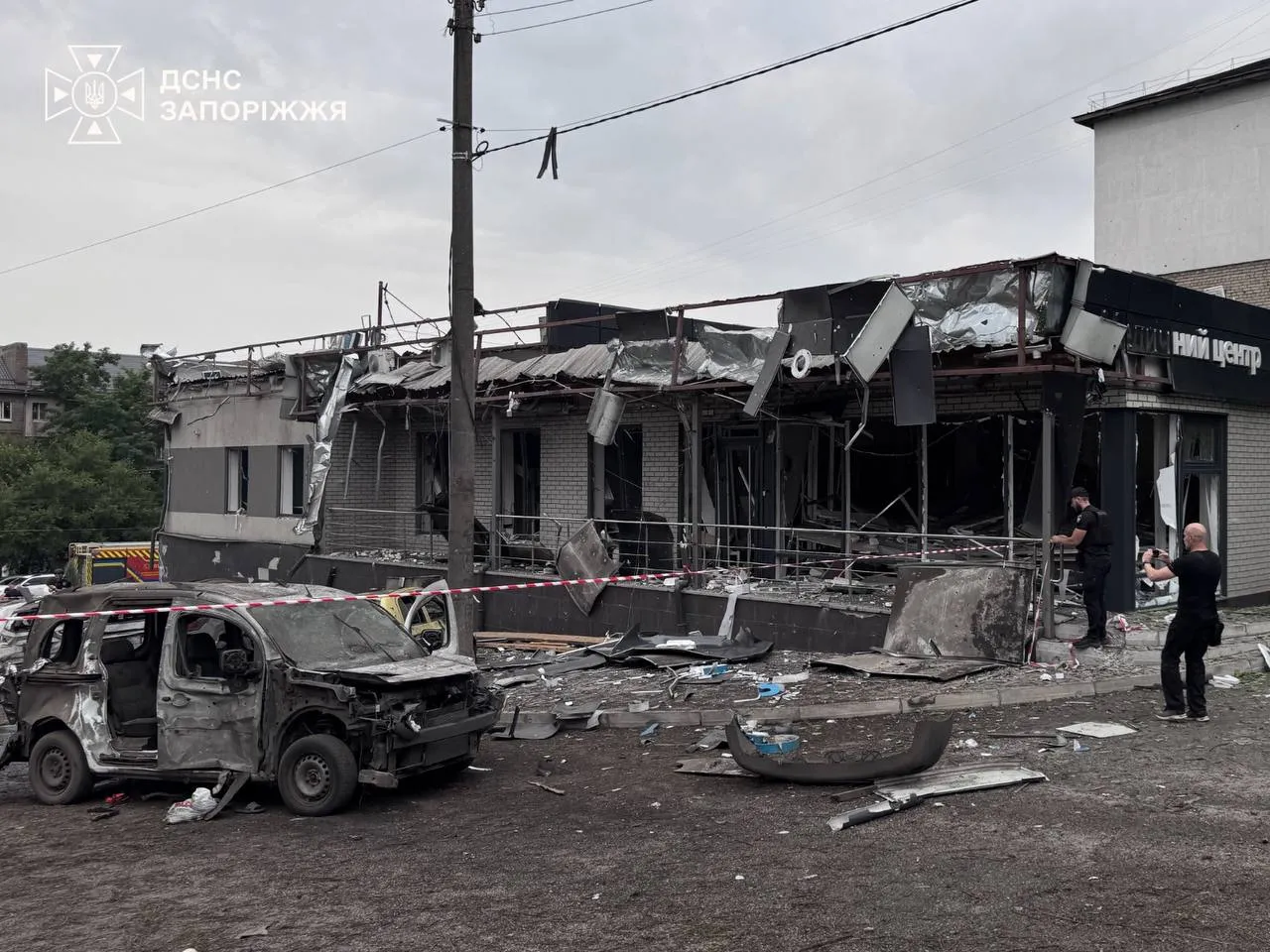 Поврежден медицинский центр в Запорожье Обстрелы
