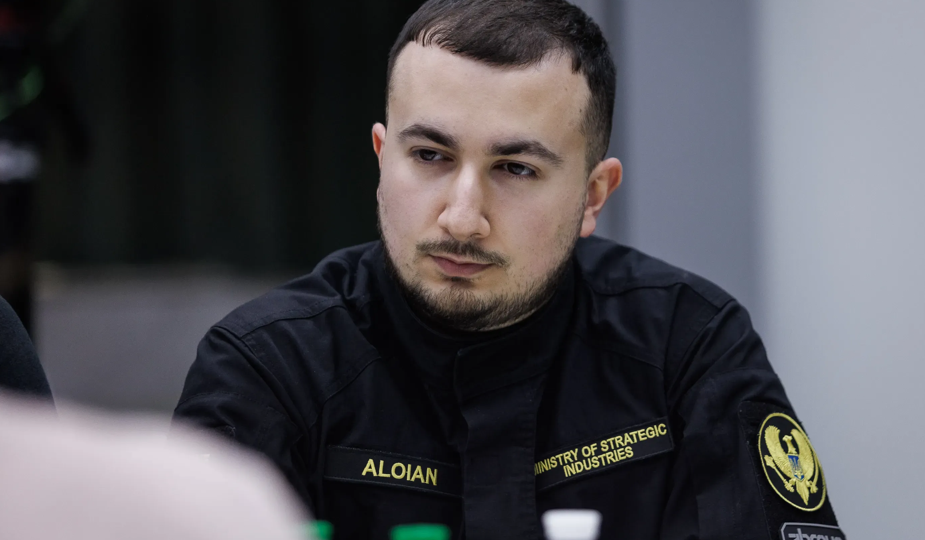 Давид Алоян Давид Алоян