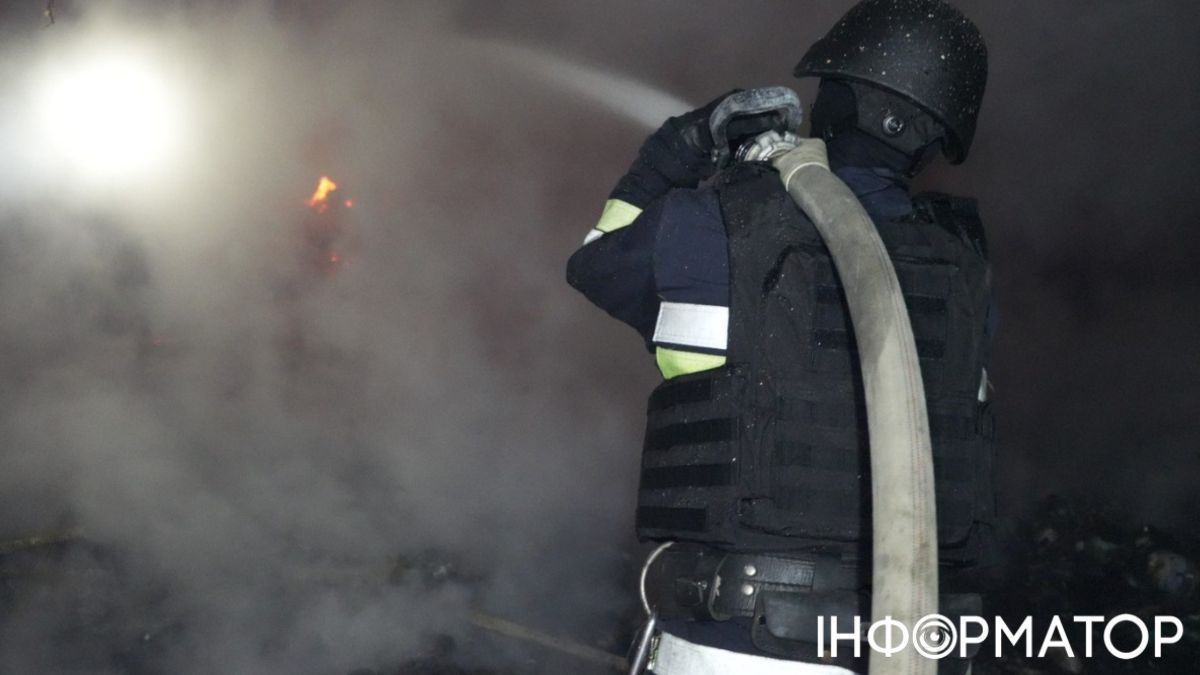 Понад 30 атак по Дніпропетровщині - поранений чоловік, пошкоджені підприємства та інфраструктура