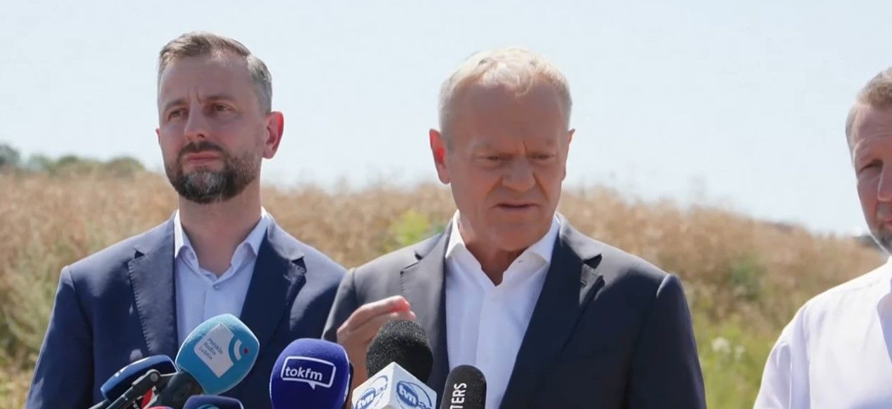 Туск під час своєї заяви, скриншот з відео