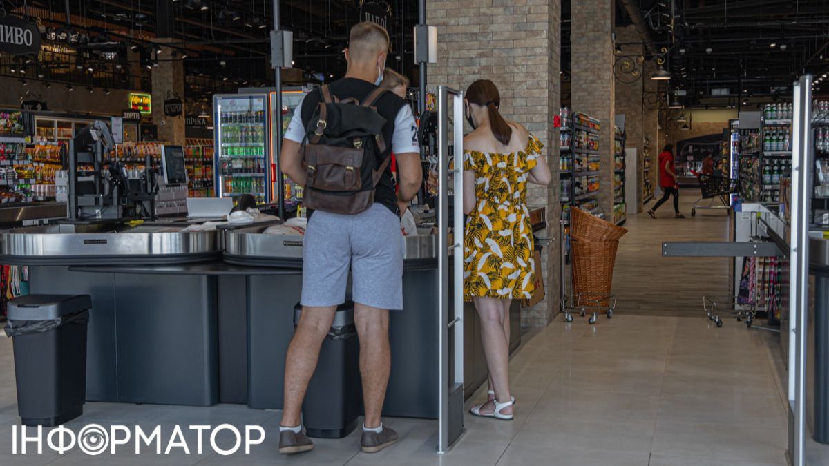 Дефицит и подорожание продуктов – эксперты дали прогноз последствий российских обстрелов