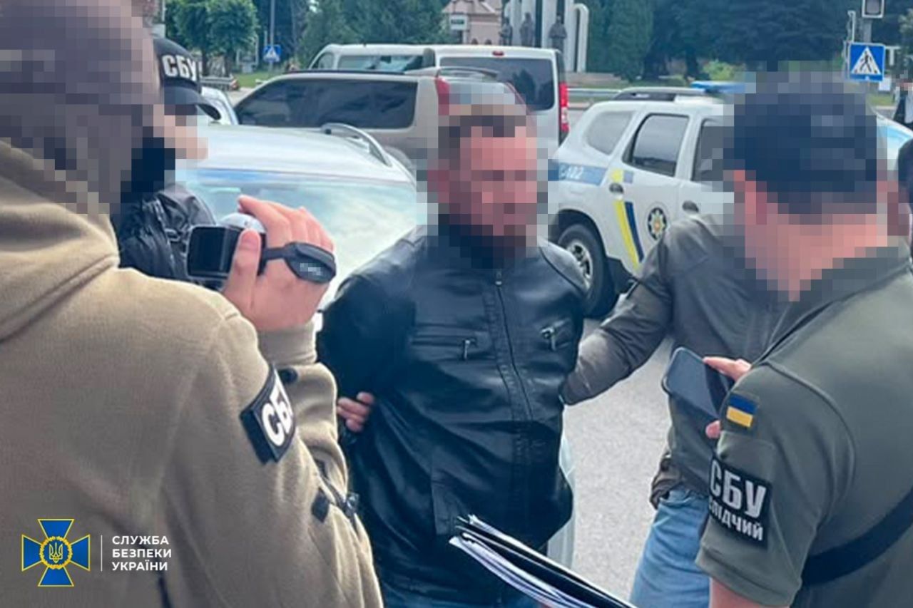Родина з чотирма дітьми домоглася повернення 56 тисяч гривень боргу за виплатами ВПО, Родина з чотирма дітьми домоглася повернення 56 тисяч гривень боргу за виплатами ВПО,