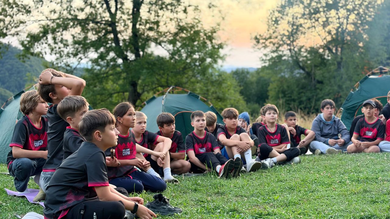 338 дітей, 7 змін і літо в Карпатах: як Павло Журило та Betking Foundation створили "Королівський відпочинок" 2