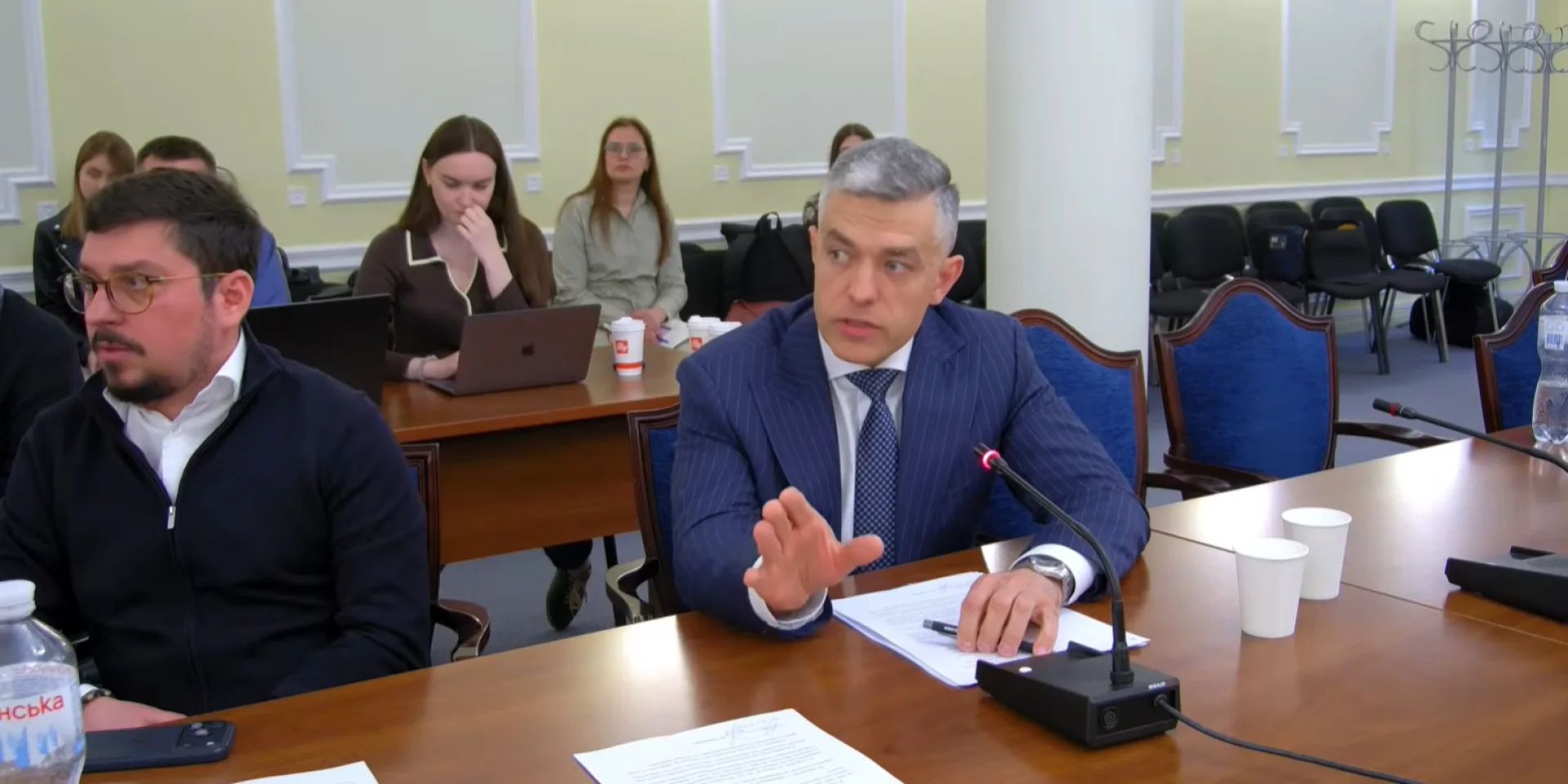 Николай Гладышенко уволен. Николай Гладышенко уволен.
