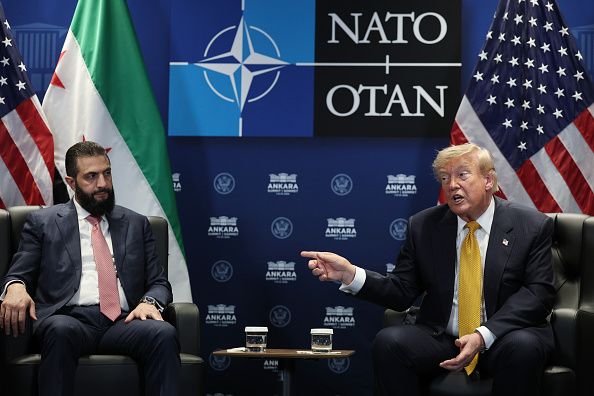Дональд Трамп с президентом Сирии Ахмедом аш-Шараа 8 июля 2026 года. Фото: Getty Images