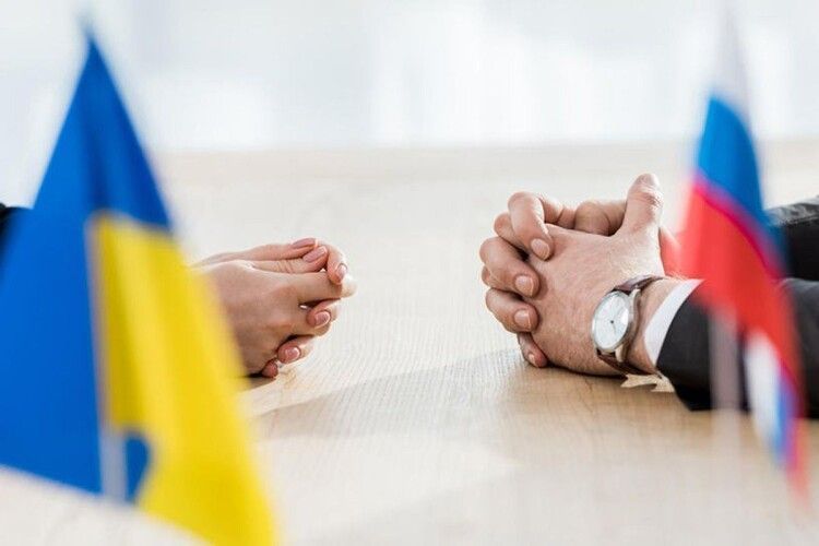 РФ отрицает мирные переговоры с Украиной РФ отрицает мирные переговоры с Украиной