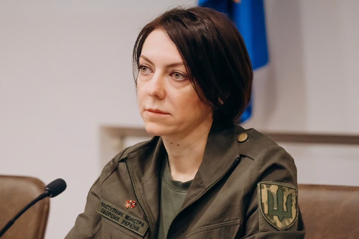 Маляр во время пребывания в должности заместитель министра обороны