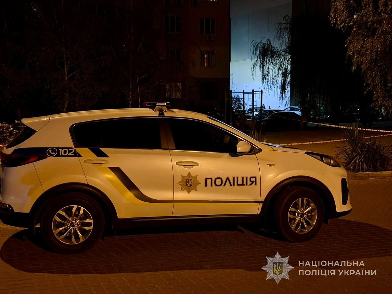 В Одесі чоловік вбив батьків і поранив брата, на місці працює поліція