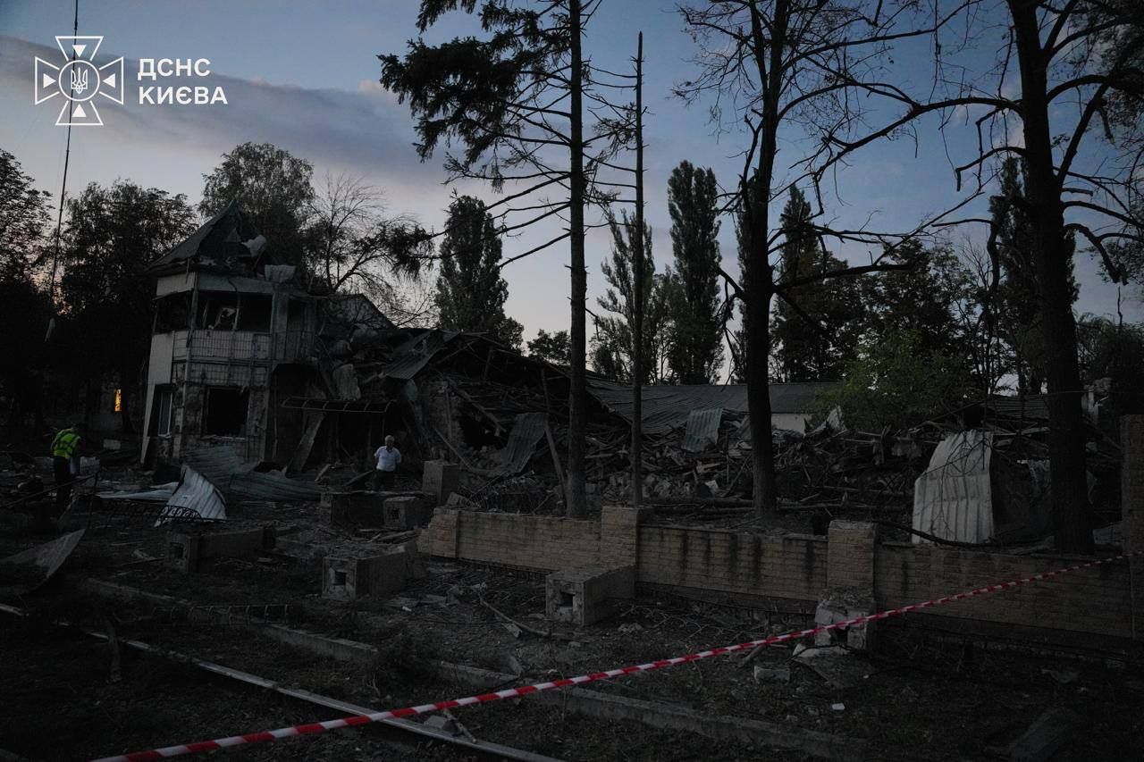 Оккупанты били по Киеву Обстрелы