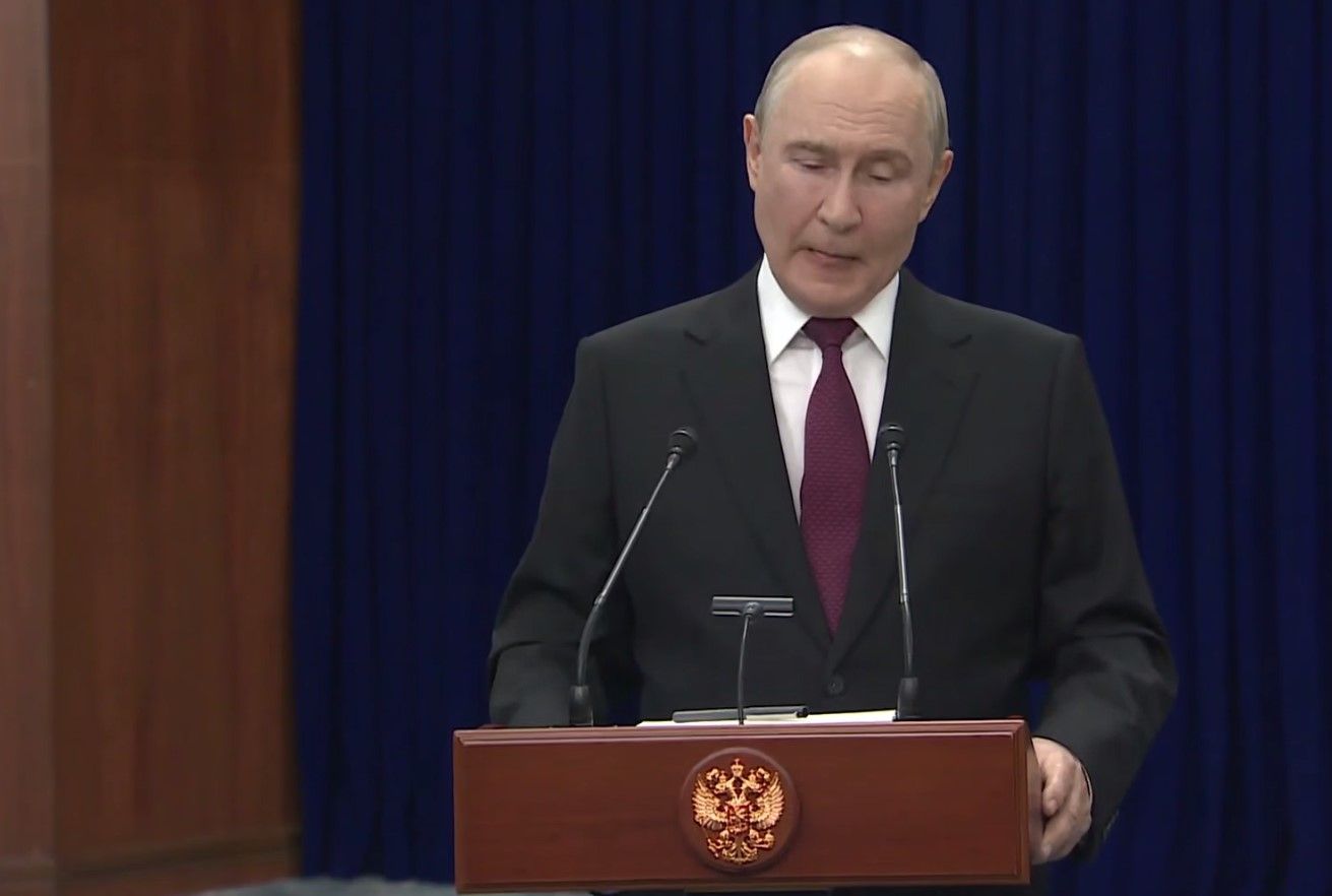 Путин заявил о замороженном переговорном процессе по Украине, скриншот с видео Путин заявил о замороженном переговорном процессе по Украине, скриншот с видео