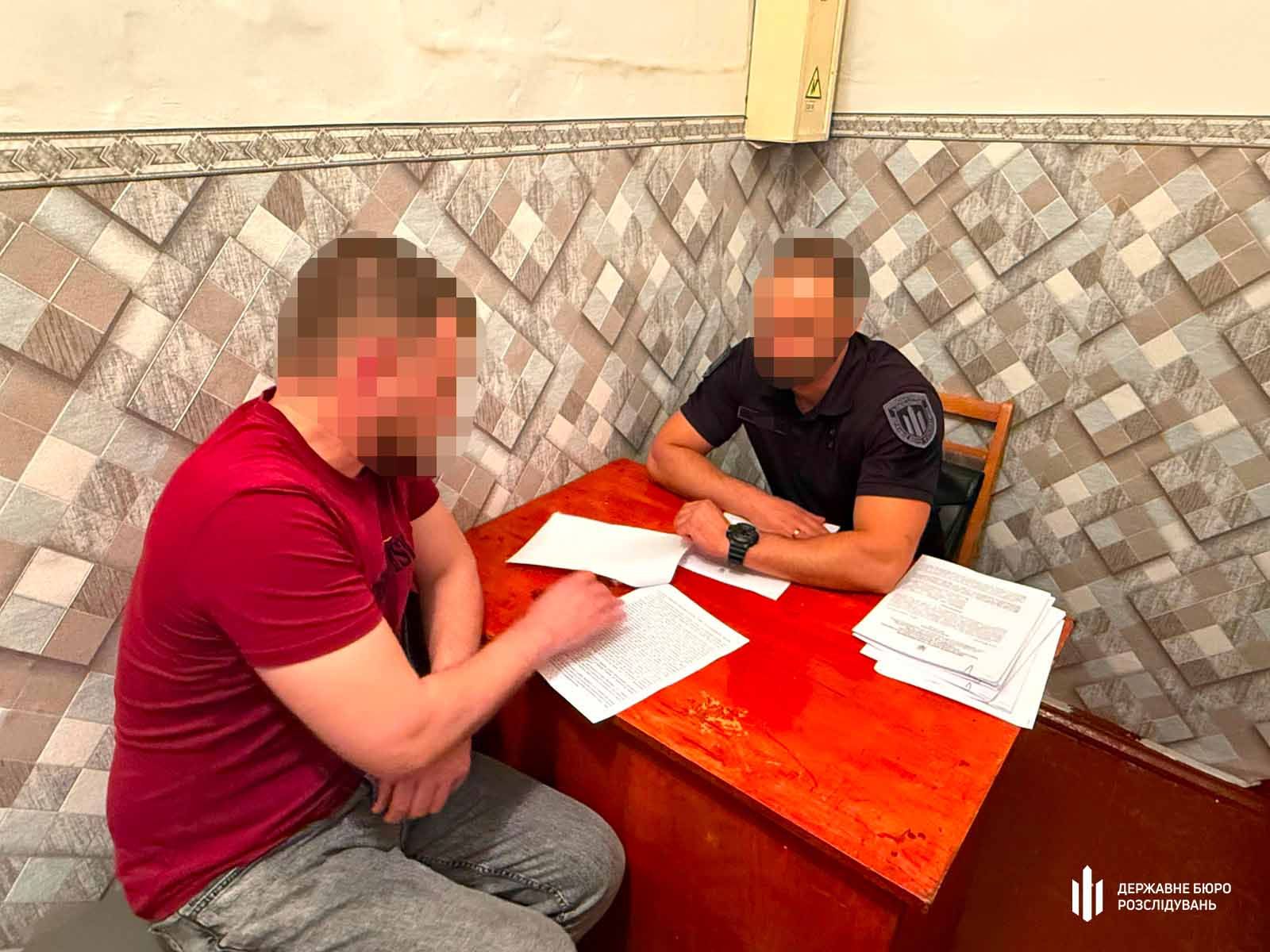 Операция Справедливость для бойцов: в Житомирской области военные "служили" на мебельном производстве - убытки почти 1,2 млн грн 1