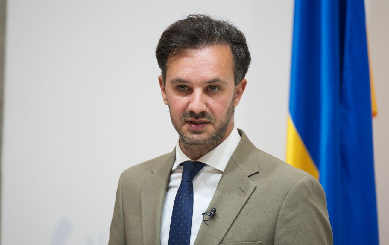Спикер МИД Георгий Тихий 8 сентября заявил, что украинская сторона практически ежедневно ведет переговоры с Венгрией и ЕС во избежание "искусственных задержек" в переговорном процессе, фото: Виталий Носач