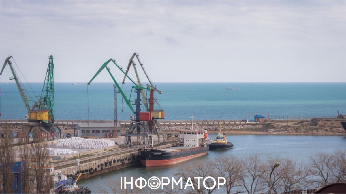 Удар по порту Махачкали - чому це важлива військова ціль і до чого тут постачання зброї між РФ та Іраном