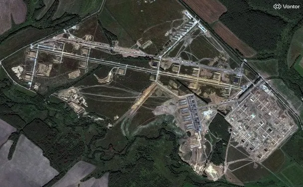 Новая база Шахедов в Орловской области РФ. Фото: The Telegraph