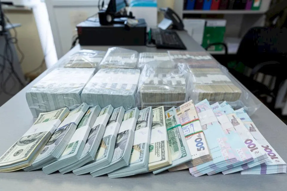 Фігуранти корупційних справ НАБУ сплатили понад 2 млрд грн за 2025-2026 роки - список тих, хто платив та хто не може 1
