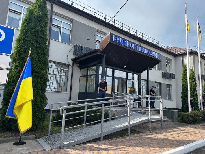 Суд в Киевской области подтвердил правомерность начисленных «Смысл Банком» комиссий за овердрафт Суд в Киевской области подтвердил правомерность начисленных «Смысл Банком» комиссий за овердрафт