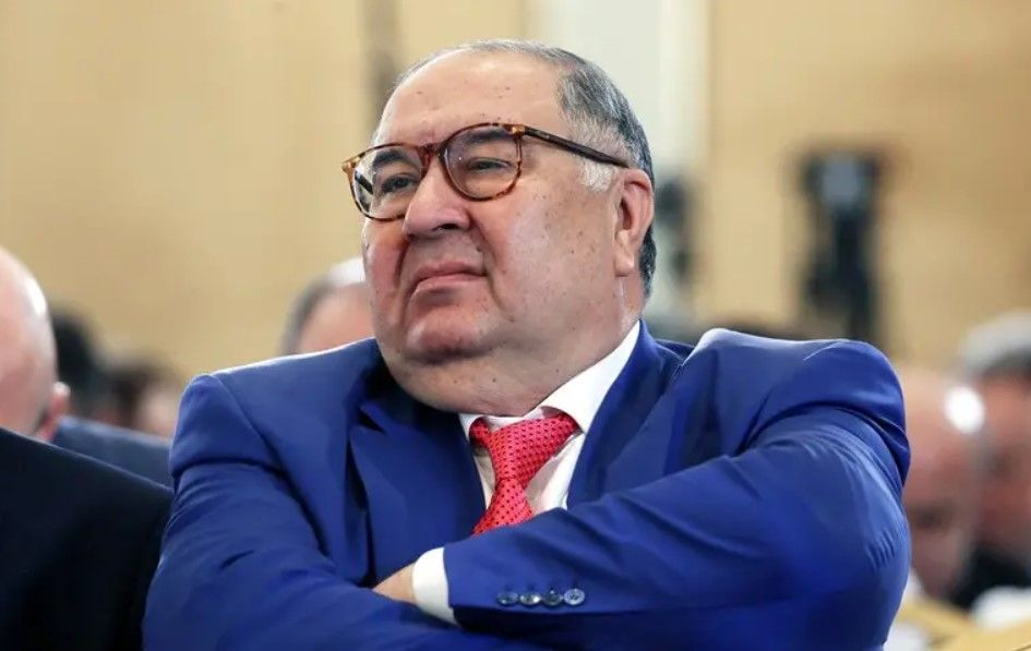 Франция лоббирует снятие санкций с Усмановой.