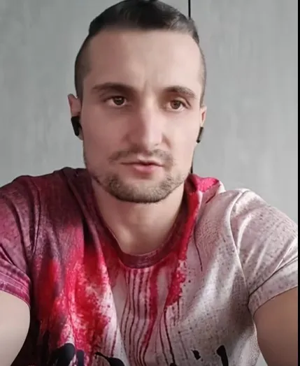 Ezrial Wild висловився проти примусового зупинення людей під час щоденної загальнонаціональної хвилини мовчання