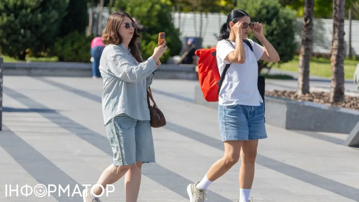 Мобільний зв'язок Фото: Інформатор