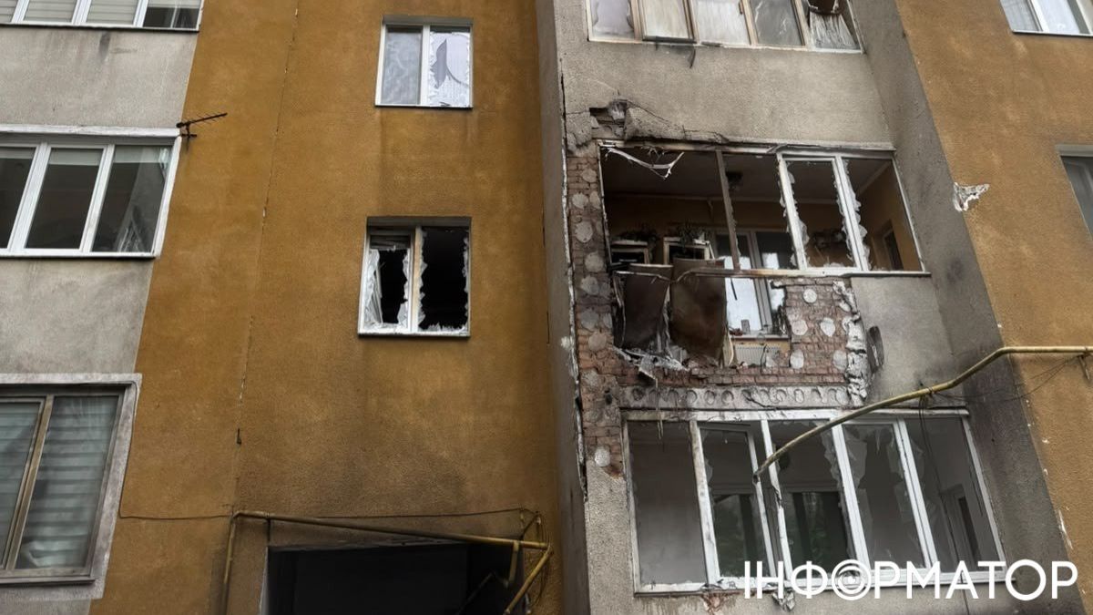 Росіяни атакували Хмельниччину дронами - є влучання у багатоповерхівку