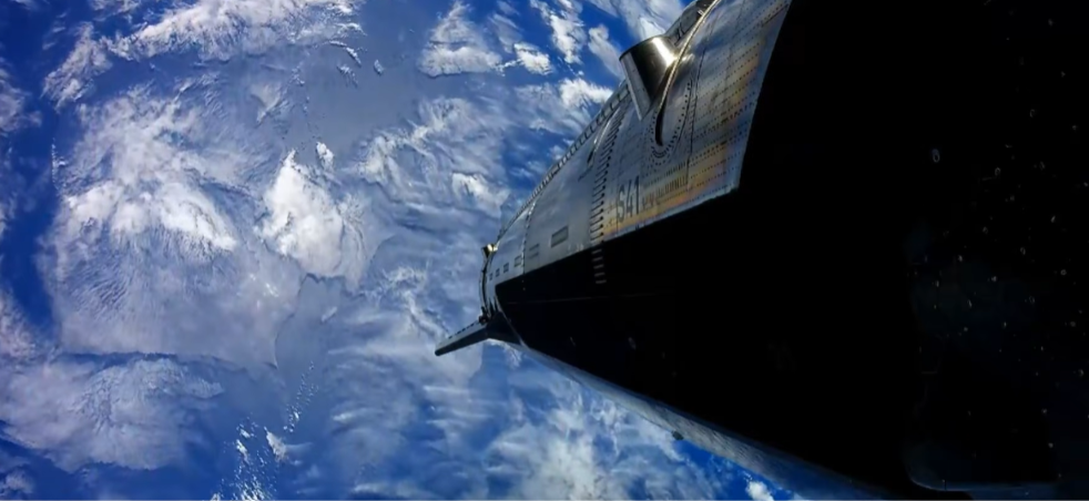 SpaceX успішно вивела корабель Starship на орбіту - це відбулося попри серйозний збій двигуна 2
