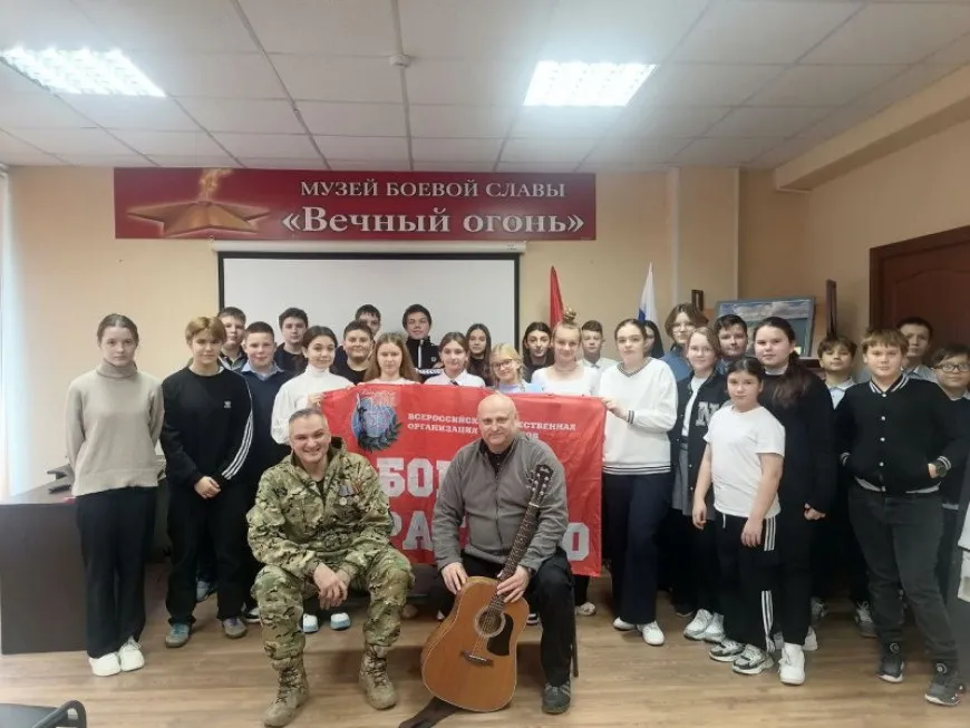 Роман Сыромятников в военной форме Роман Сыромятников в военной форме