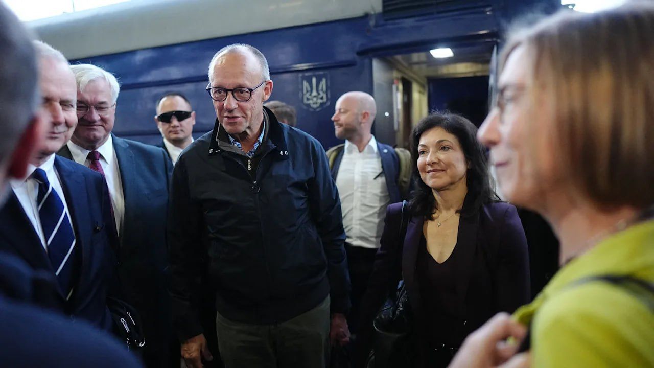 Мерц у Києві Мерц у Києві