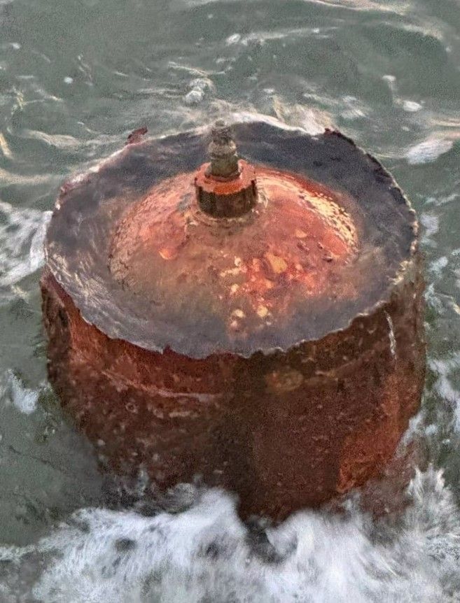 Полиция опубликовала фотографию найденного предмета. Что это за предмет в уведомлении не уточняется. Изображение: Poliisi Полиция опубликовала фотографию найденного предмета. Что это за предмет в уведомлении не уточняется. Изображение: Poliisi