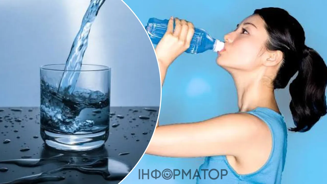 женщина пьет воду