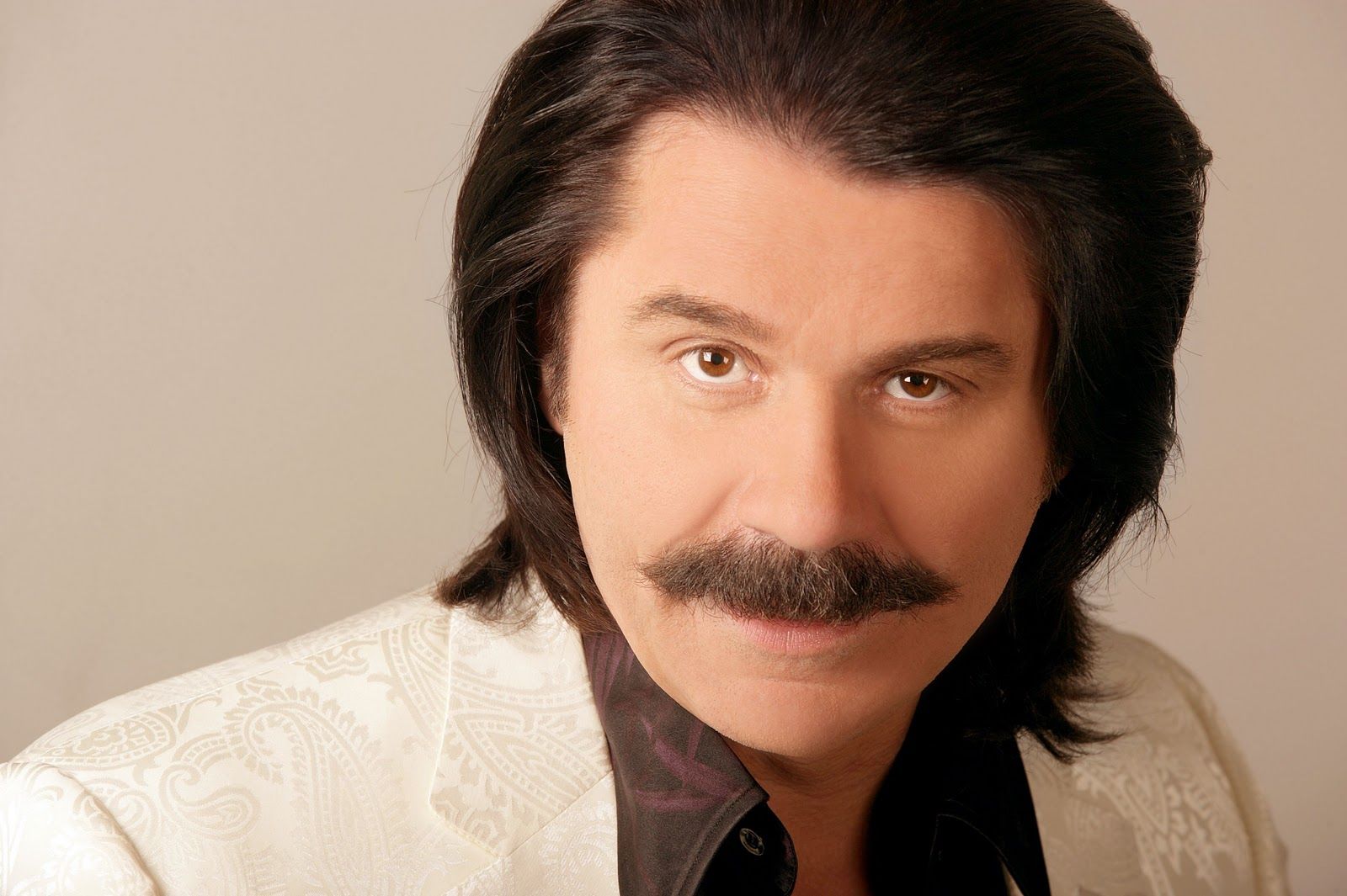Зибров
