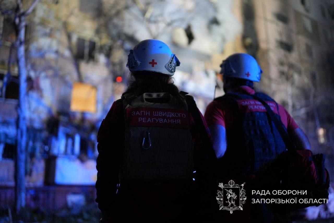 Россияне атаковали мосты в Запорожье.