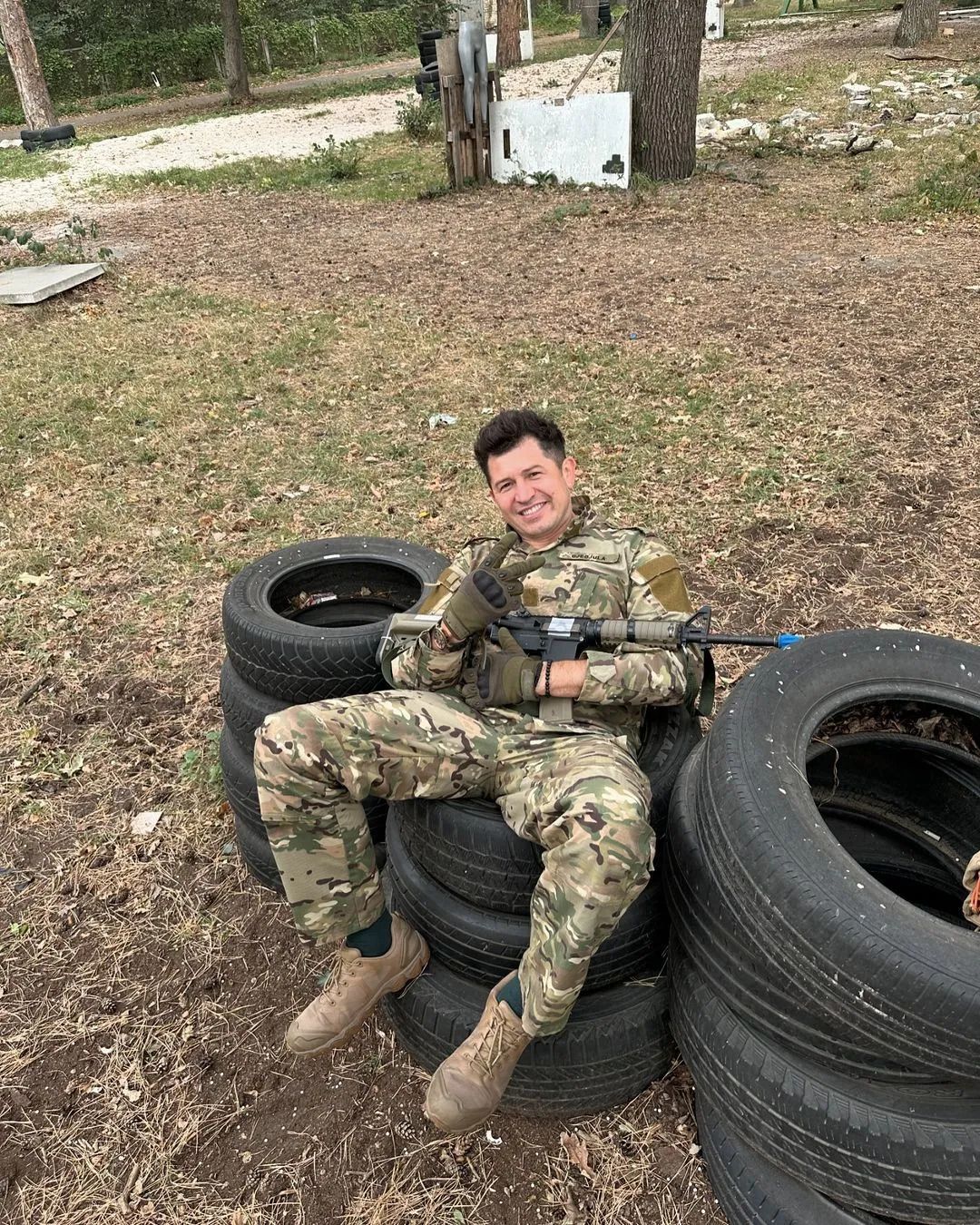 Андрій Джеджула (повне ім’я — Андрій Володимирович Джеджула) — український теле- і радіоведучий, актор театру та кіно, шоумен та боєць Київської тероборони Андрій Джеджула