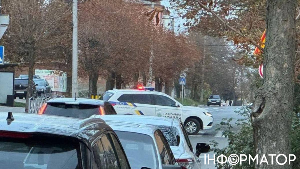 В центре Кропивницкого мужчина с автоматом и гранатами устроил стрельбу – раздались также взрывы