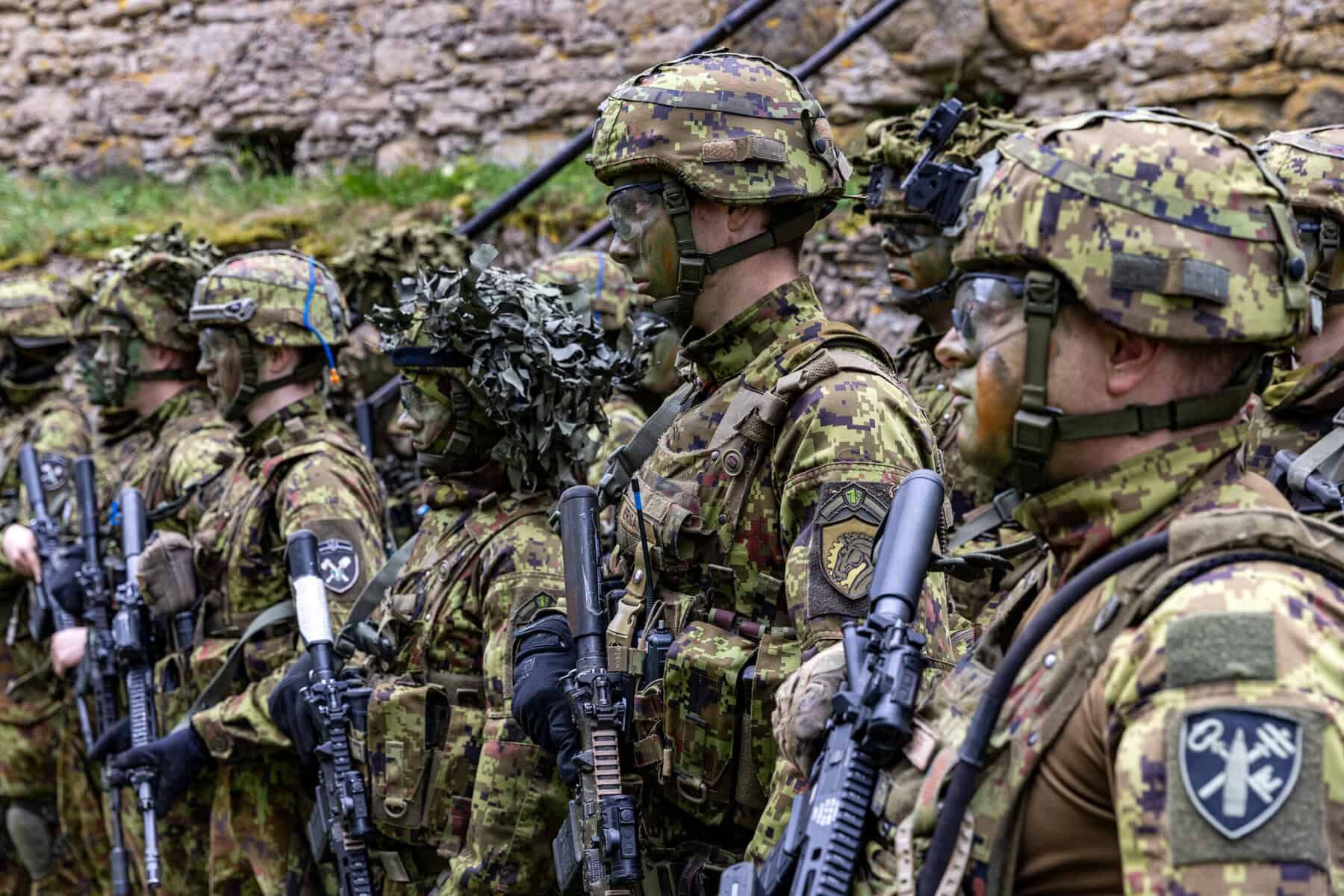 Розвідка зазначає, що мета такого сценарію - не військова перемога над НАТО, а демонстрація нібито неспроможності Альянсу оперативно реагувати та колективно зах, 