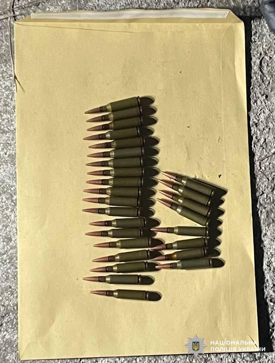 Полиция Кировоградщины сообщила о подозрении мужчине, открывшему огонь в центре Кропивницкого  