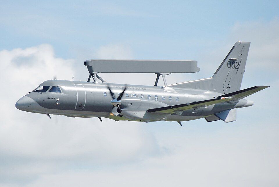 Шведский самолет Saab 340 AEW&C Шведский самолет Saab 340 AEW&C