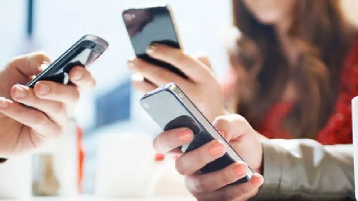 Зв'язку немає у блекаут - чи мають Київстар, Vodafone і lifecell повернути гроші