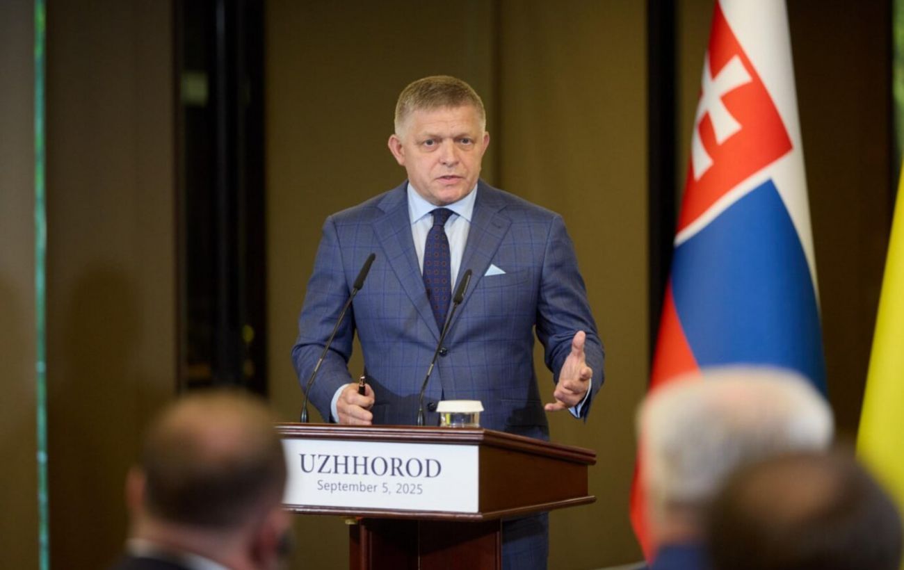 Словакия отказалась участвовать в финансировании нового займа для Украины на 70 млрд евро, о чем 17 октября заявил премьер страны Роберт Фицо, фото: Офис президента Украины