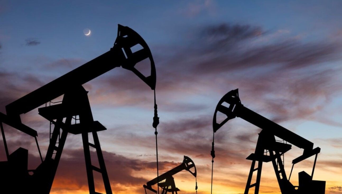 Цены на нефть пробили 5-месячный максимум, несмотря на договоренности Трампа и Путина. Цены на нефть пробили 5-месячный максимум, несмотря на договоренности Трампа и Путина.