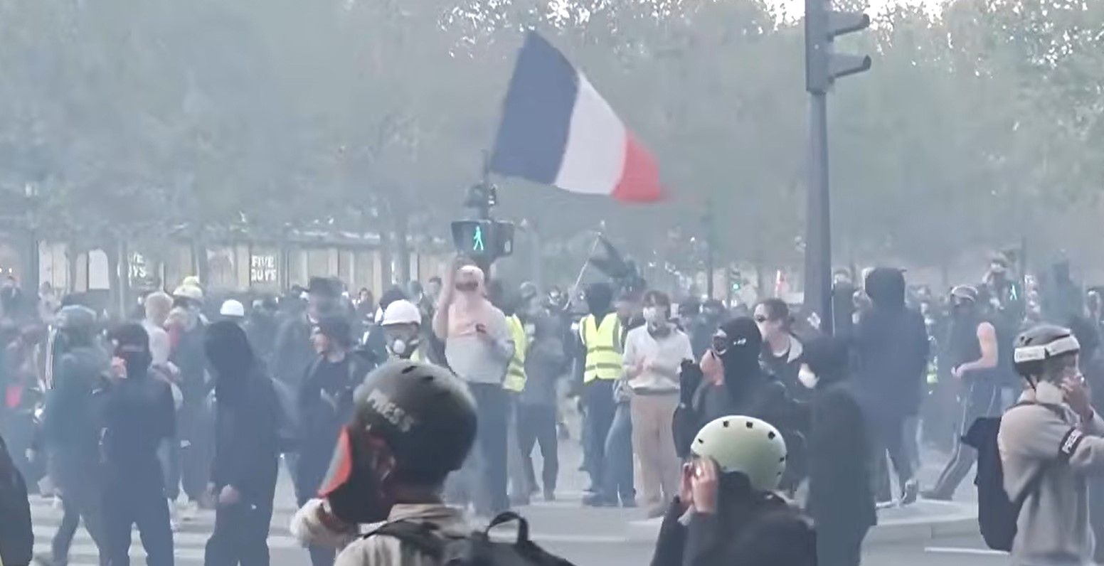 Протесты во Франции. Протесты во Франции.