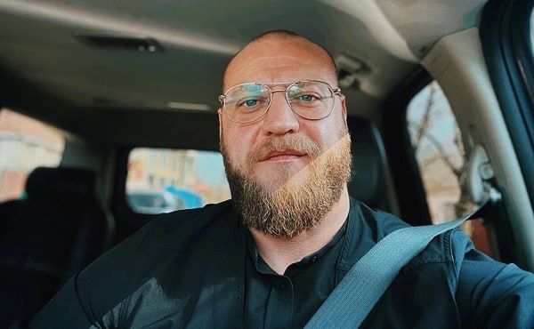 СМИ пишут, что Маваши мог покончить с собой. Фото: t.me/astrapress Маваши мог покончить с собой Фото: t.me/astrapress