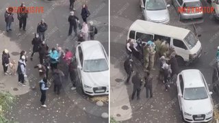 Затолкали мужчину в бус: в Днепре на Новокрымской произошел конфликт с людьми в форме, в ТЦК прокомментировали ситуацию