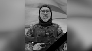 Погиб в бою за Украину: в Каменском попрощались с Защитником Андреем Вильским