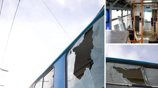 Утренняя атака на Днепр 17 апреля: как выглядит поврежденный троллейбус в депо, есть пострадавший